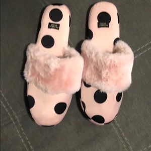 Medium Victoria’s Secret slippers, never worn